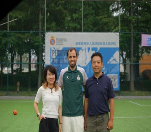 maju888.com皇家西班牙人足球俱乐部通过其上海足球学院深化国际布局